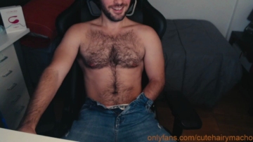 Cutehairymacho  28-10-2021